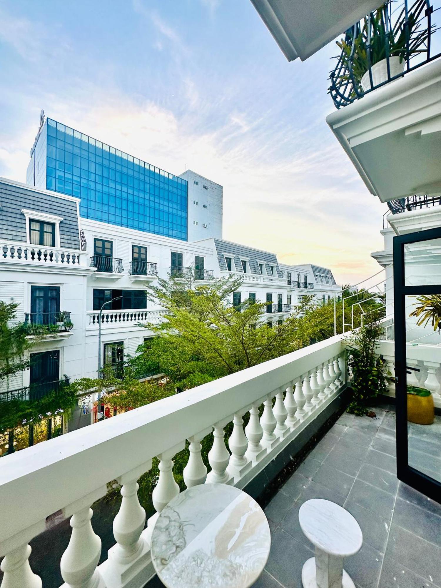Net Viet Hotel Vincom ソクチャン エクステリア 写真