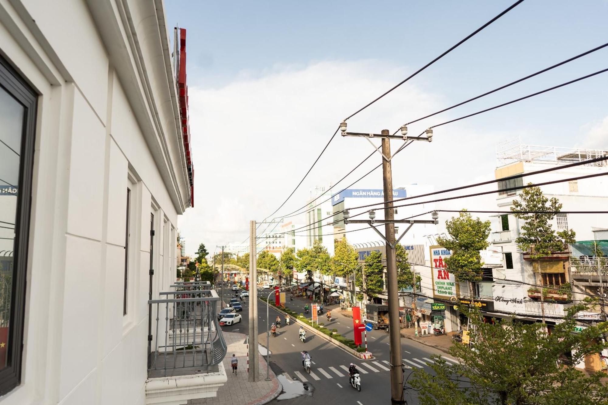 Net Viet Hotel Vincom ソクチャン エクステリア 写真