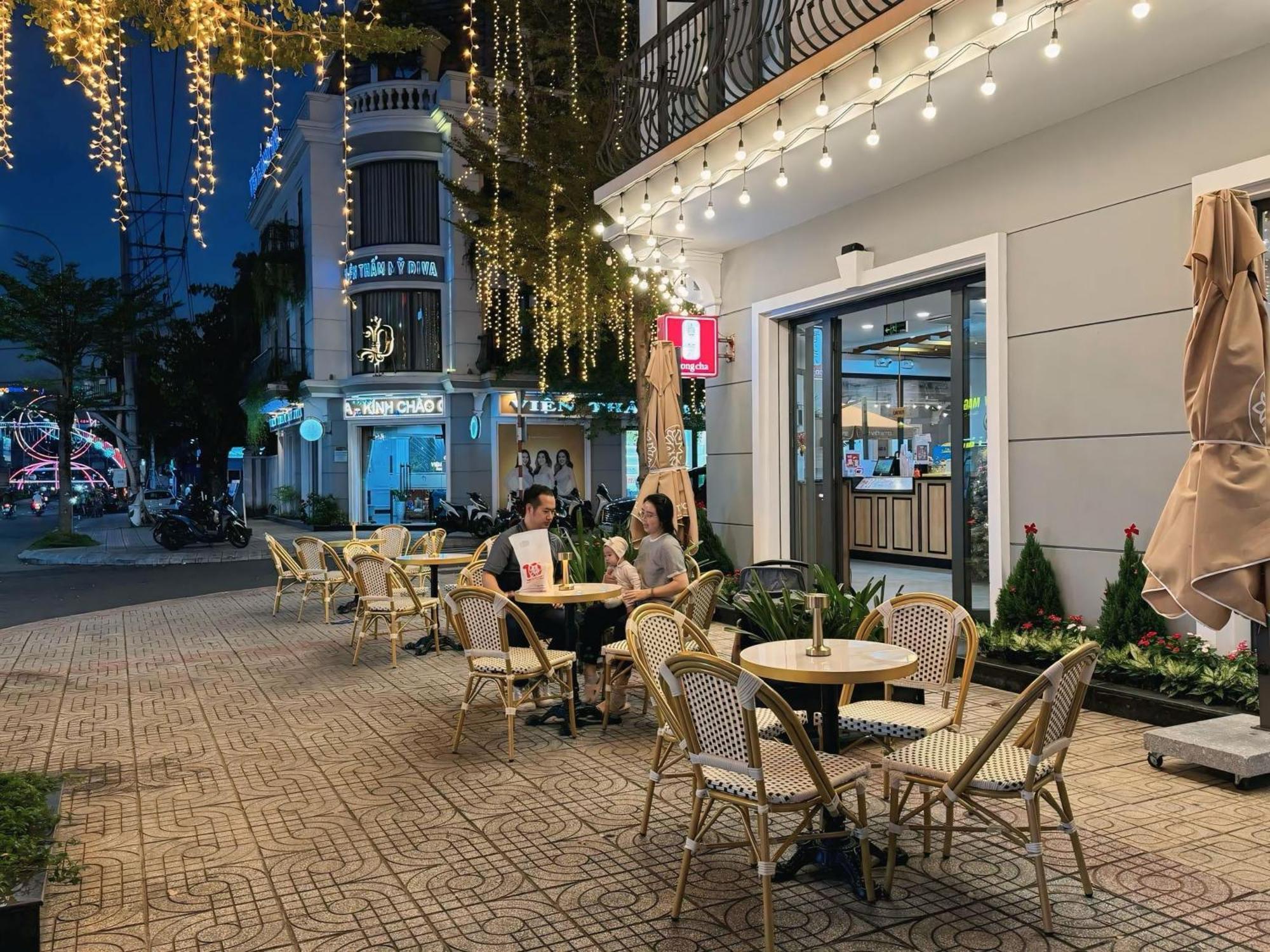 Net Viet Hotel Vincom ソクチャン エクステリア 写真